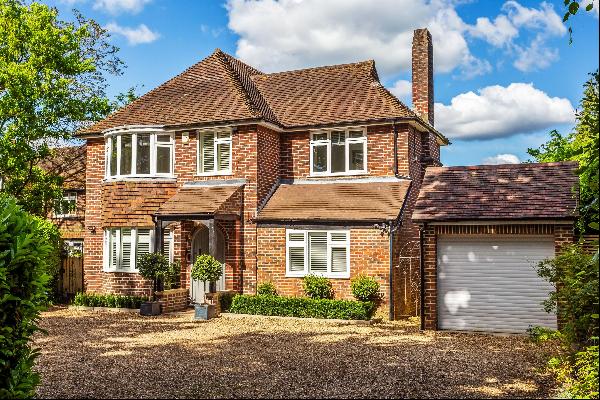 A six bedroom detached house for sale on Boughton Hall Avenue, Ripley.