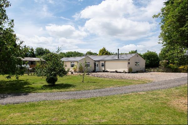 A lovely equestrian property with a detached three bedroom bungalow, more than 17 acres, p