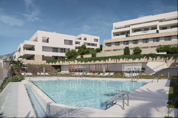 Two bedroom ground floor apartment near the Estepona marina