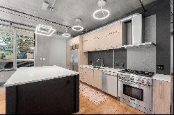 2-bedroom loft in vibrant LoDo neighborhood