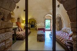 Captivating trulli with pool near Ostuni