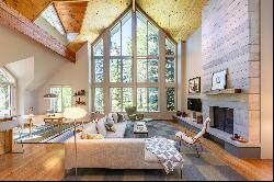 Contemporary Living in Teton Pines