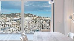 Cannes Amazing harbour view top floor 4-room apartment