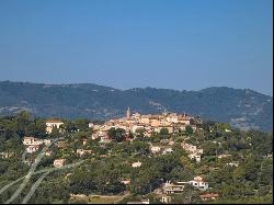 Mougins - Luxurious stone property in a closed domain