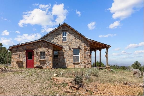 Rustic Charm Meets Modern Comfort In This Exceptional Property