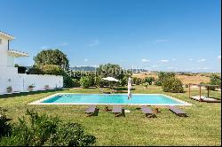 Renovated villa close to Pescia Romana