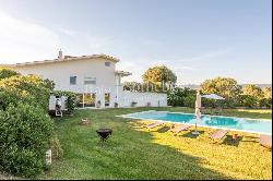 Renovated villa close to Pescia Romana