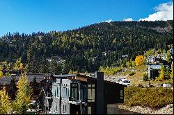 Chalets at Schweitzer