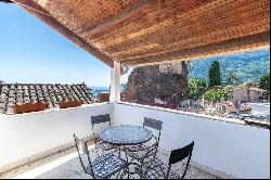 Lavish Townhouse with Panoramic Views in Roquebrune Cap Martin