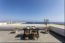 Penthouse with large sea view terrace