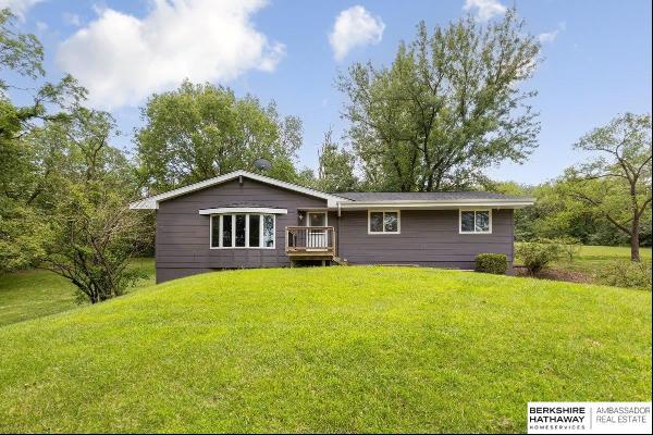 10981 Bridgeview Drive, Blair NE 68008