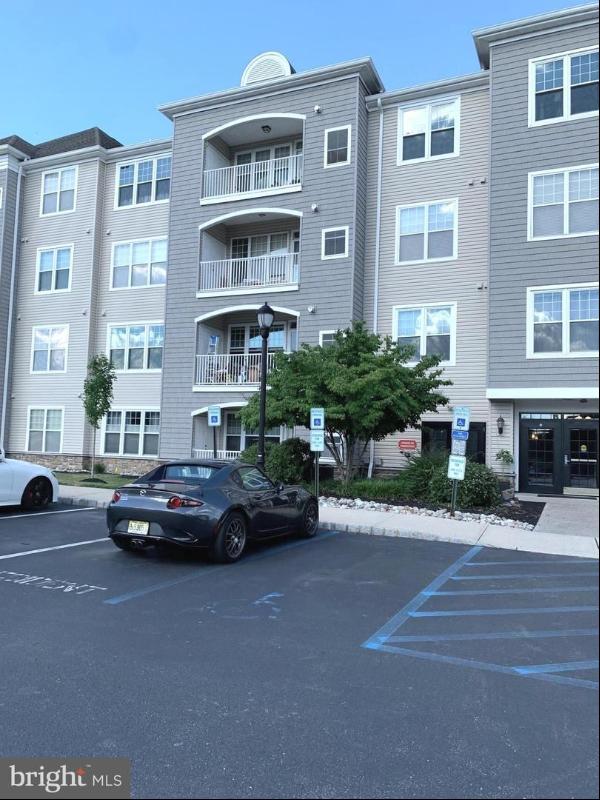 234 Masterson Court #234 ON 3RD FLOOR, Ewing NJ 08618