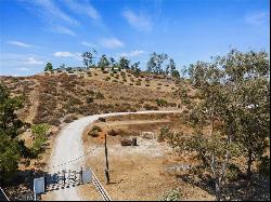 39876 San Ignacio Road, Hemet CA 92544