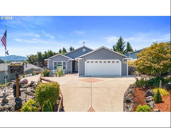 133 Grace Ct, Roseburg OR 97471