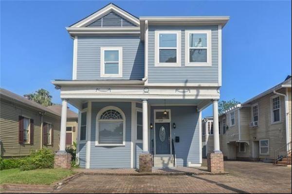 2330 32 Jefferson Avenue, New Orleans LA 70115