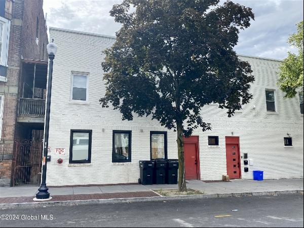 6 Franklin Place Unit 1A, Troy NY 12180