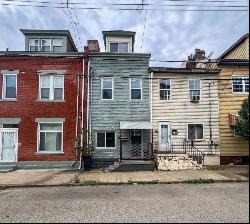 5201 1/2 Duncan St, Lawrenceville PA 15201