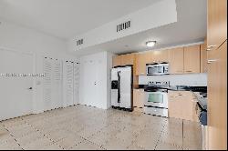 1350 NW 8th Ct Unit A-7, Miami FL 33136