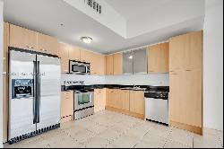 1350 NW 8th Ct Unit A-7, Miami FL 33136