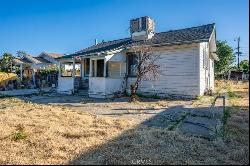 515 W 10th Street, Merced CA 95341