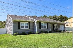 106 Truxton Road, Dix Hills NY 11746