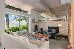 16798 Charmel Lane, Pacific Palisades CA 90272