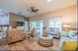 1120 Corinth Greens Drive #25, Sun City Center FL 33573