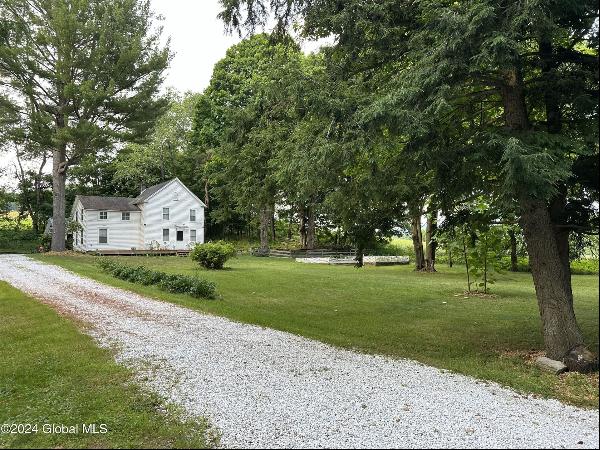 68 Lovers Lane, New Lebanon NY 12125