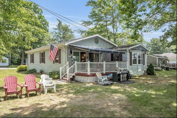 40 Mallards Rd, Belmont NH 03220