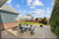 1519 Celebration Cr Cir, Bridgeville PA 15017