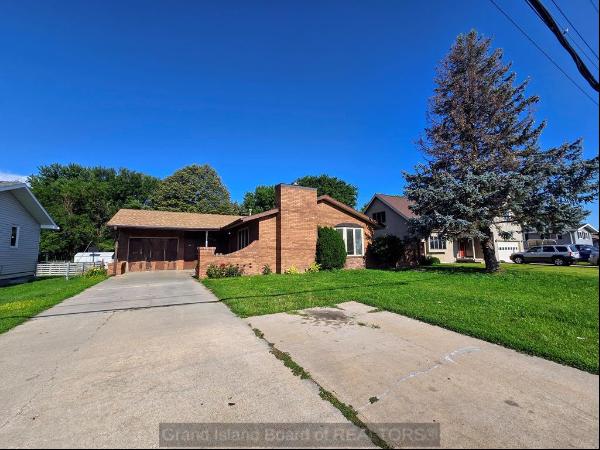 1428 N Hancock Ave, Grand Island NE 68803