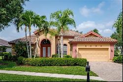 8754 Hideaway Harbor CT, Naples FL 34120