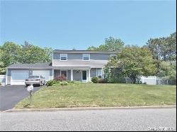 21 Griffin Drive, Mount Sinai NY 11766