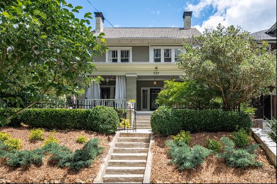 Stunning 1920's Craftsman-inspired Renovation