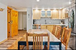 Experience resort convenience in this two-story, top-floor Copper Mountain.