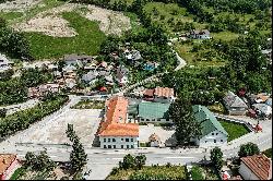 Resourceful real estate in Abrud, Transylvania