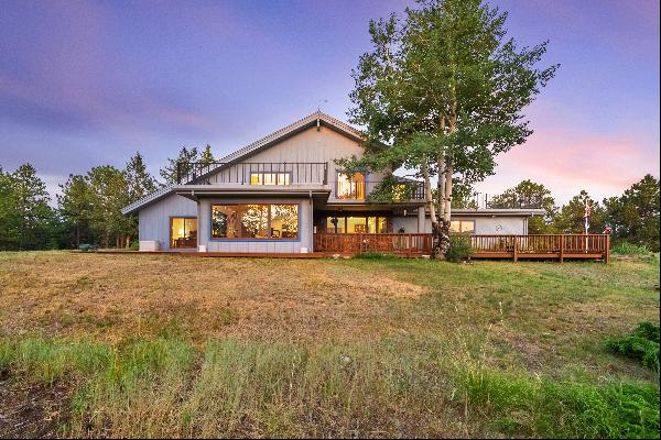 Acreage in Prestigious Soda Creek