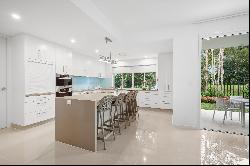 Exquisite Luxury Living at Peregian Springs Premier Address