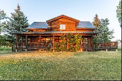 Adorable Log Cabin with Spring Creek & Pond in the Woodland Valley