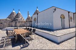 Charming trulli estate with pool