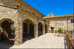 Magnificent Bastide with swimming pool