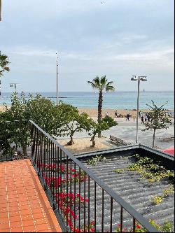 Flat For Sale In Barceloneta, Ciutat Vella, Barcelona