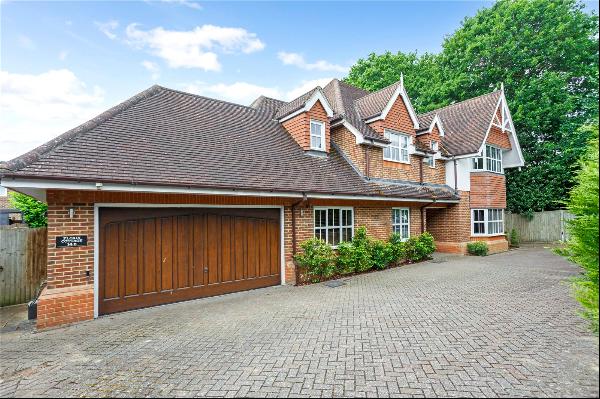 Stoke Road, Cobham, Surrey, KT11 3AS