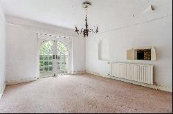 Sandrock Hill Road, Wrecclesham, Farnham, Surrey, GU10 4SX