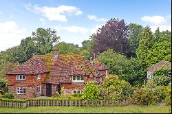 Vicarage Lane, Lodsworth, Petworth, West Sussex, GU28 9DF