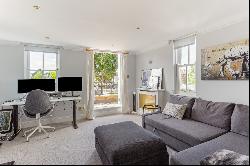 Fairfax Mews, Putney, London, SW15 6FF