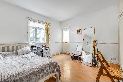 Talbot Road, Isleworth, Middlesex, TW7 7HG