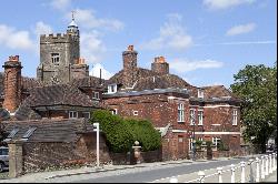 Railway & Bicycle Apartments, 205 London Road, Sevenoaks, Kent, TN13 1DW