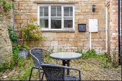 Farriers Mews, Scotgate, Stamford, Lincolnshire, PE9 2YQ