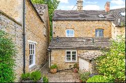 Lower Slaughter, Cheltenham, Cotswold, GL54 2HS